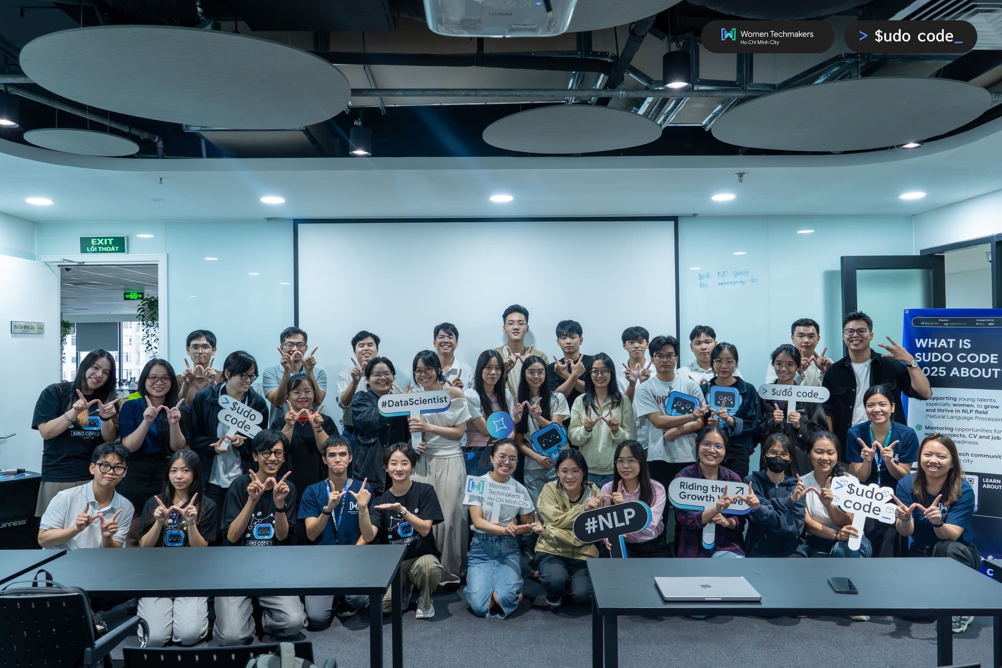 #1: Khơi mở hành trình Data Science - NLP 🚀